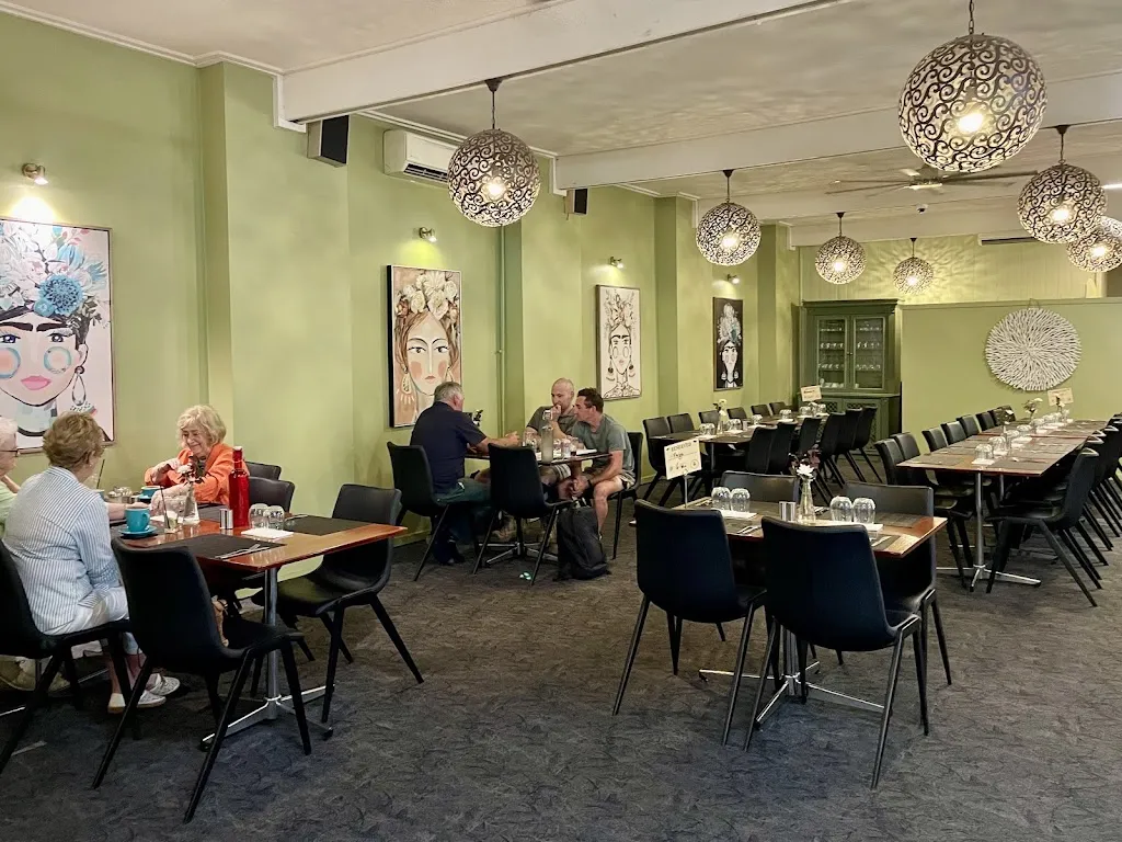 Suzy Ballantyne_The Bower Tavern_Barham_review