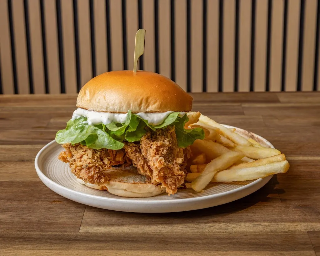 Cheekey_Bathurst_slider_imagen_3
