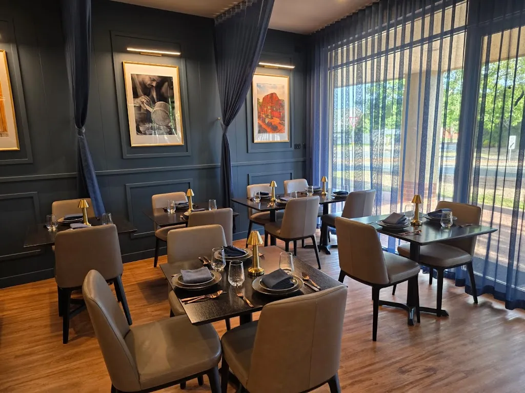 Loha restaurant in Amaroo