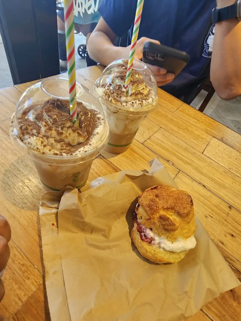 NIKA HYACINTH RAMOS_Cafe Evolve_Bega_review