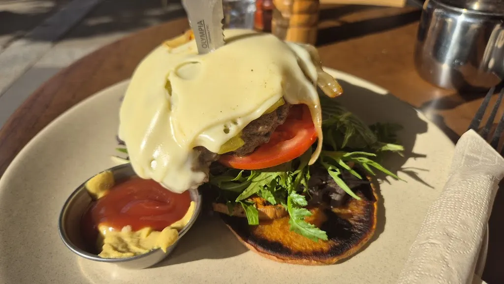 Cafe Evolve_Bega_slider_image_3