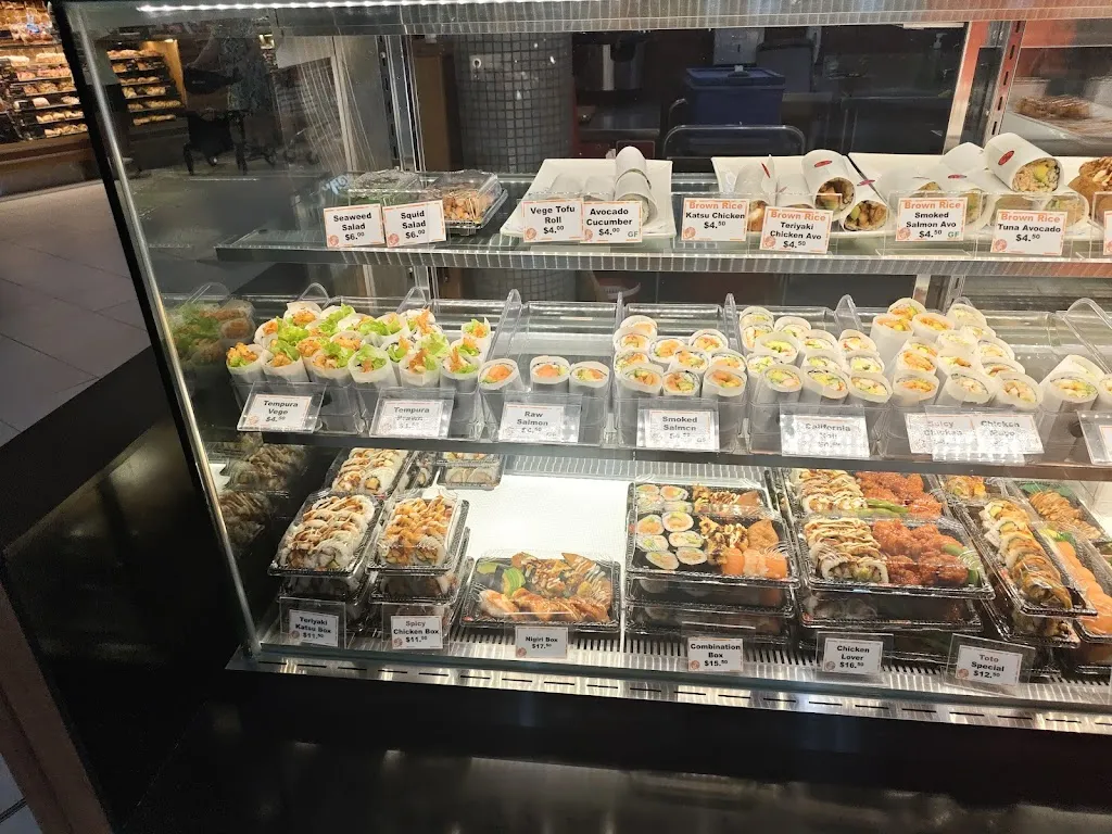 Toto Sushi restaurant in Belmont South