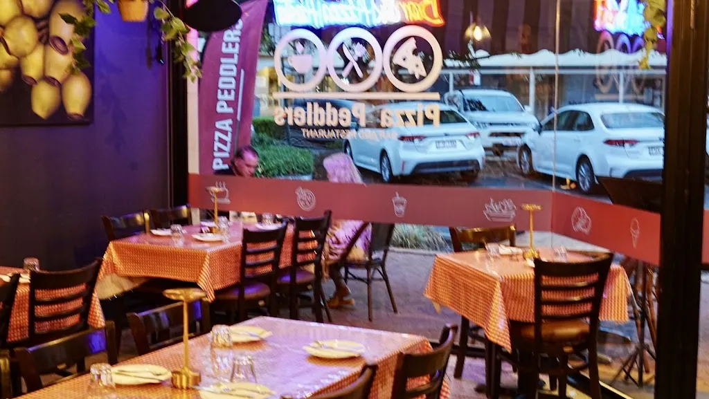 Pizza Peddlers & BAR restaurant in Bensville