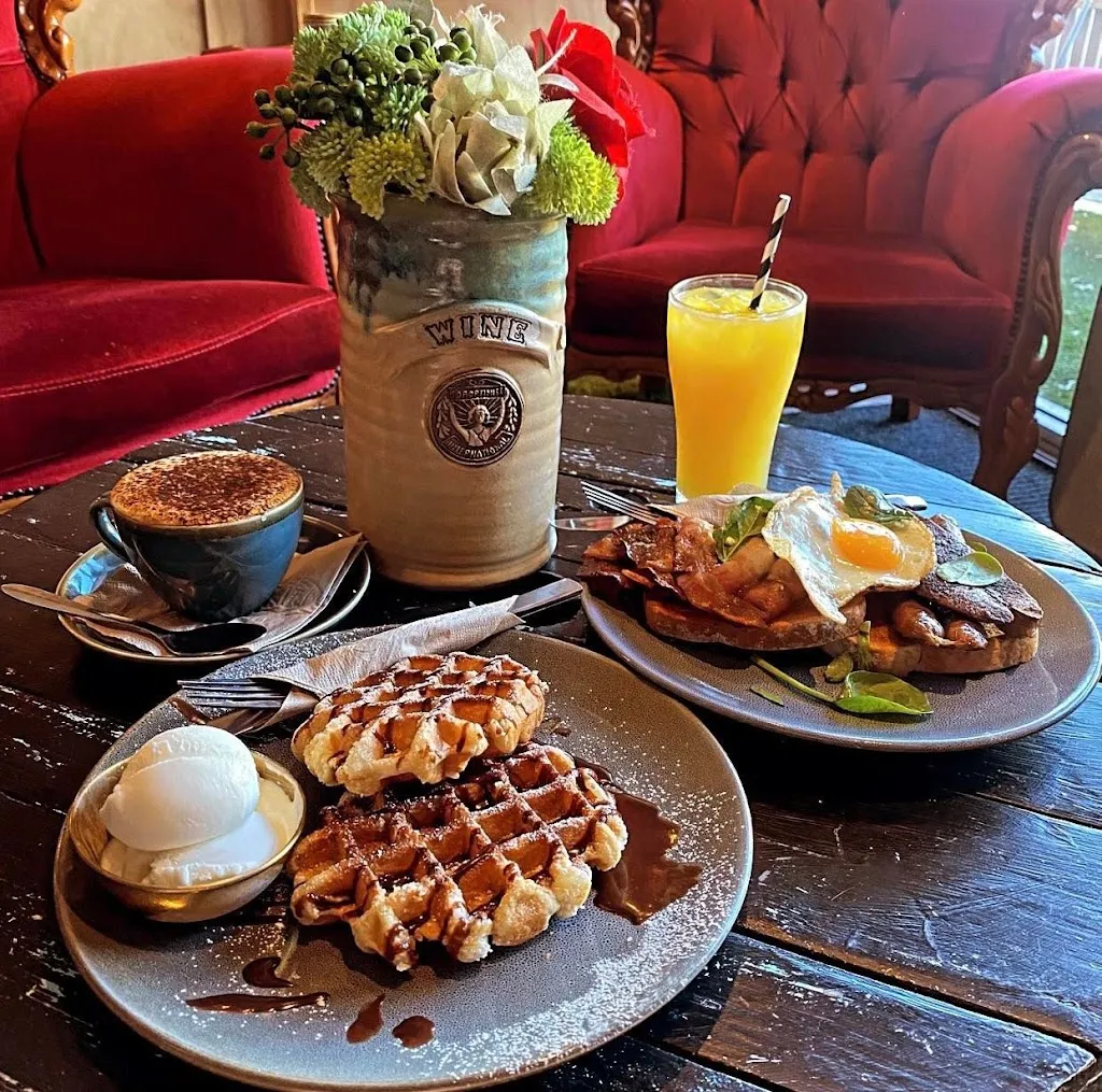 Ambers Cafe & Restaurant_Berkeley_slider_immagine_3