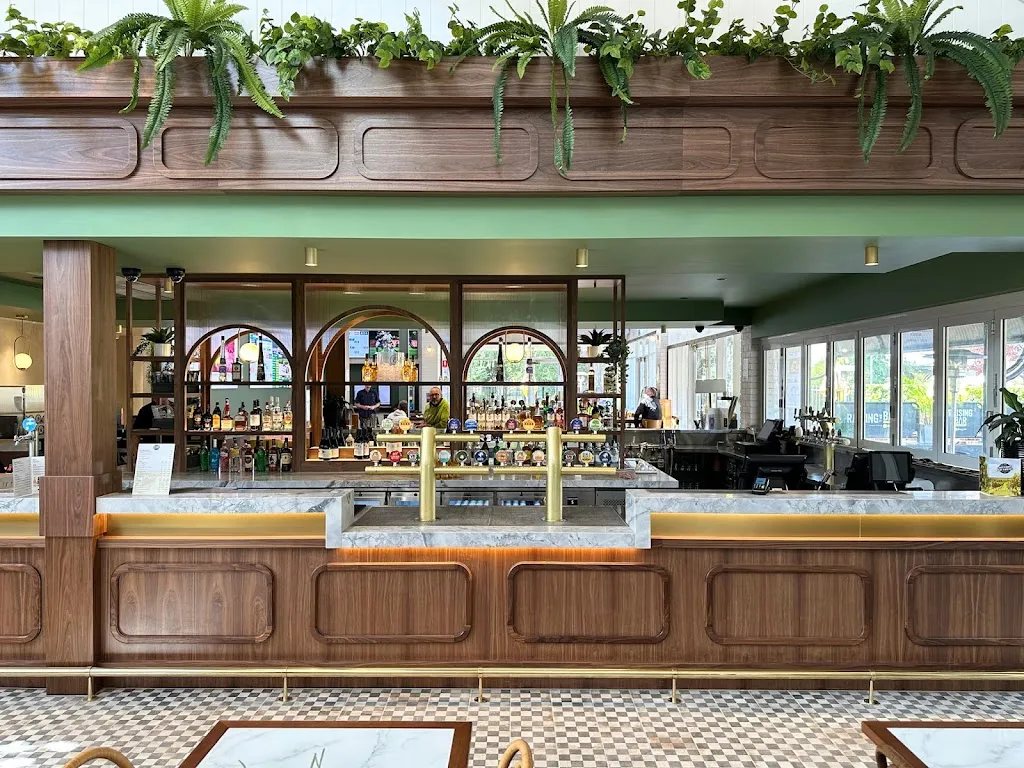Chittaway Bay Tavern restaurant in Berkeley Vale
