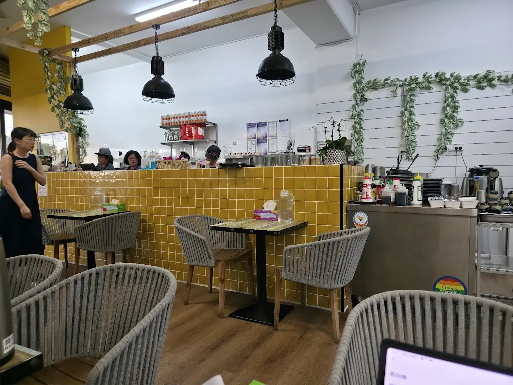 Sunshine Restaurant restaurant in Chifley