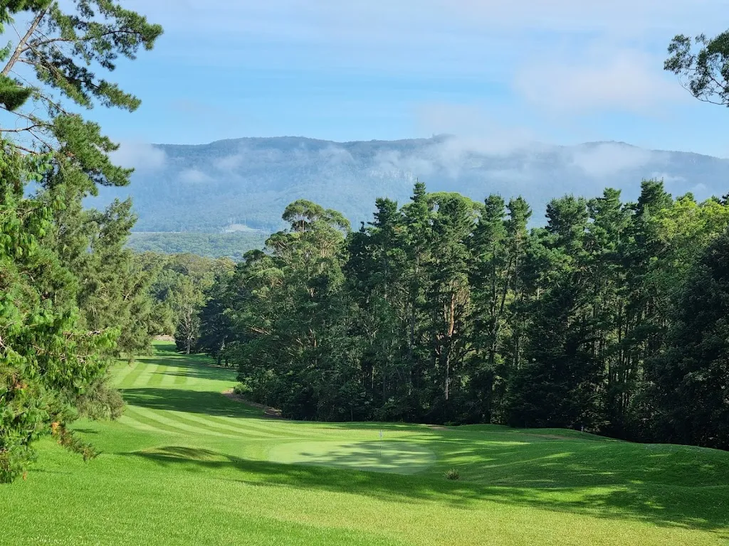 Kangaroo Valley Golf & Country Retreat restaurant in Berry