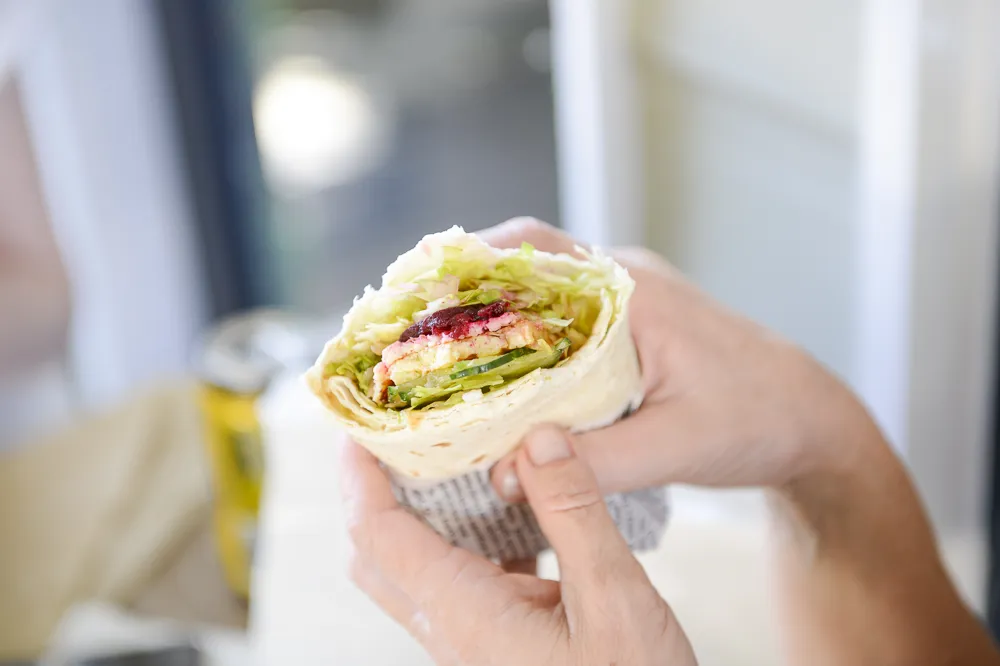 Menu_Wrap & Roll_Berry_image_old_3