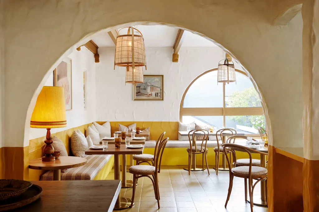 Bar Elvina restaurant in Bilgola Plateau