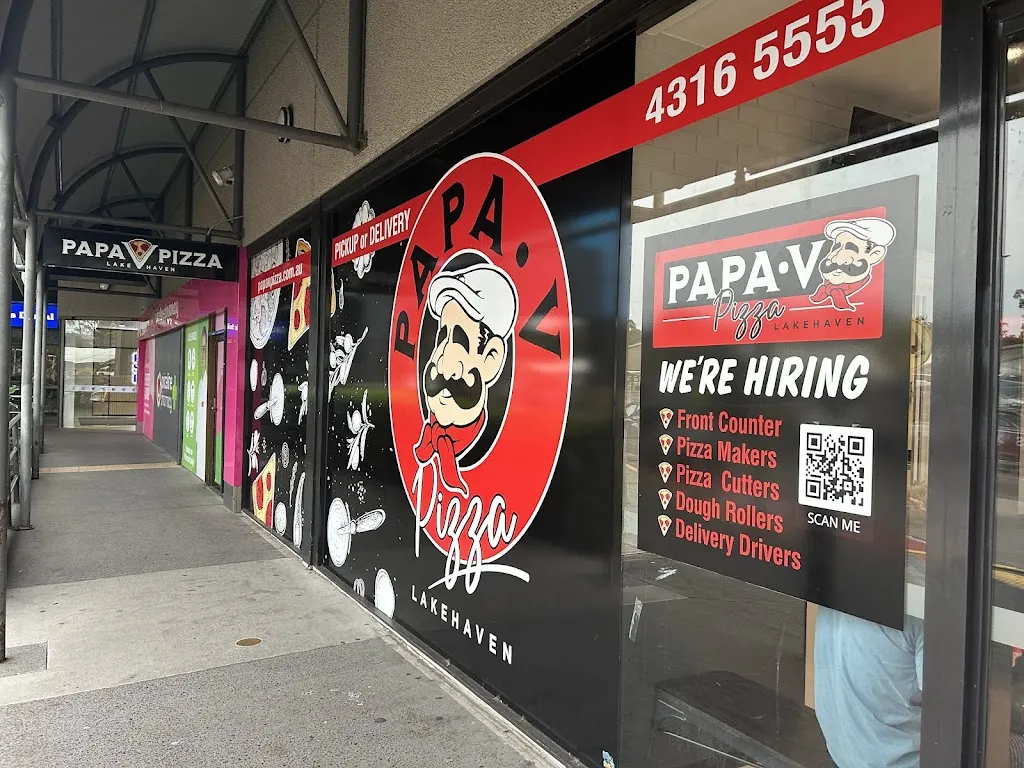 Papa V Pizza restaurant in Blue Haven