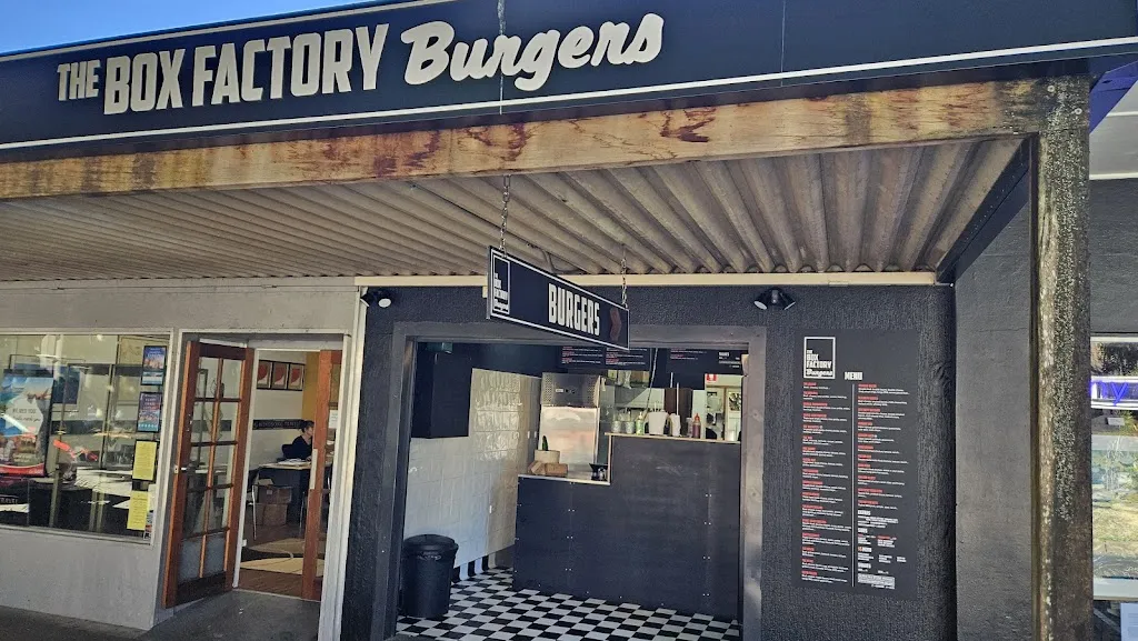 The Box Factory Burgers restaurant à Boambee East