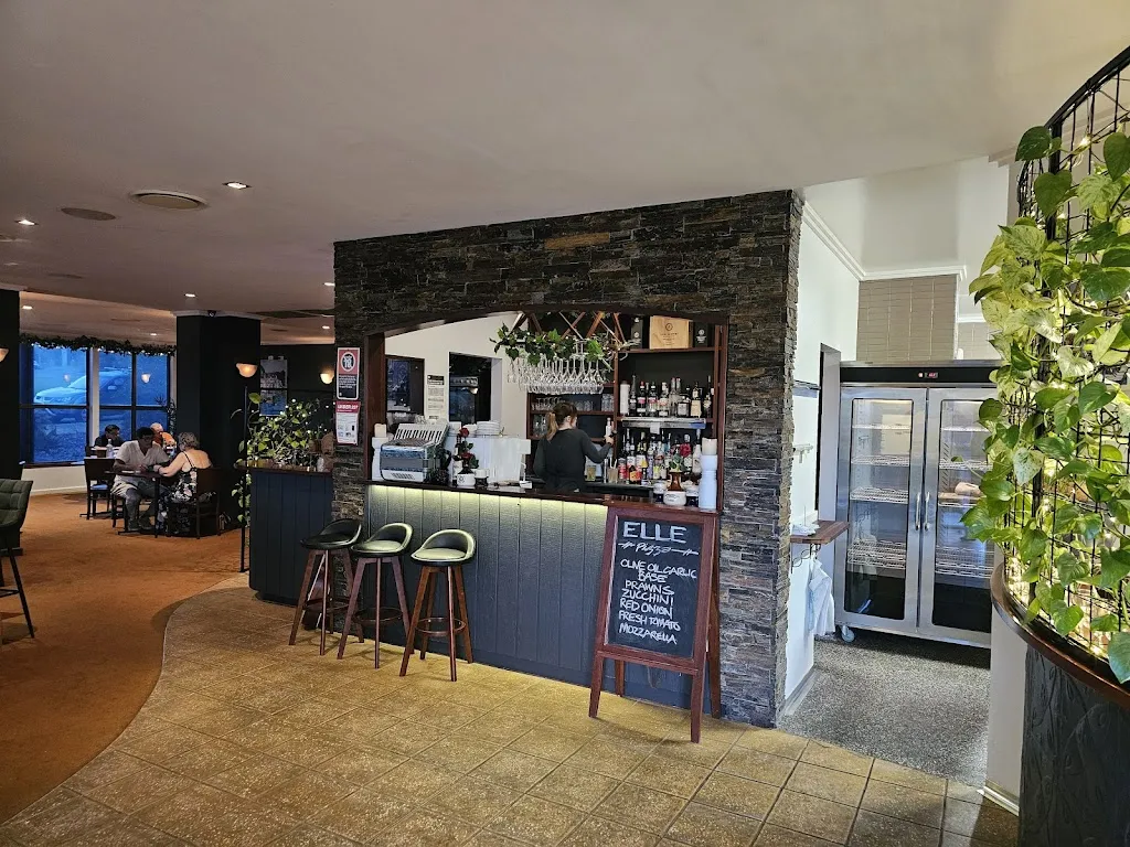 Ivy Italian restaurant in Bomaderry