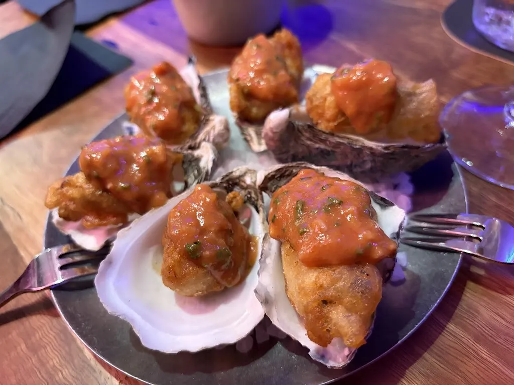 David Fullagar_Outpost Bar_Broulee_review