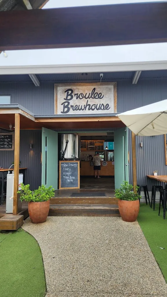 Broulee Brewhouse restaurant in Broulee