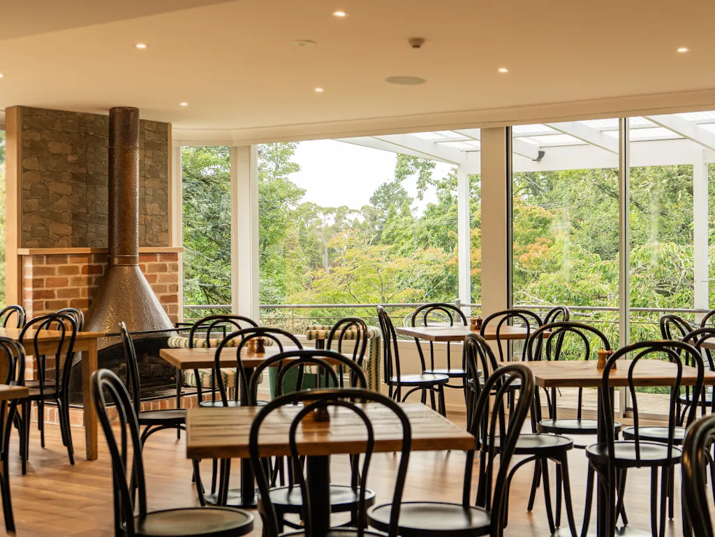 Fairways Restaurant & Bar restaurant in Bullaburra