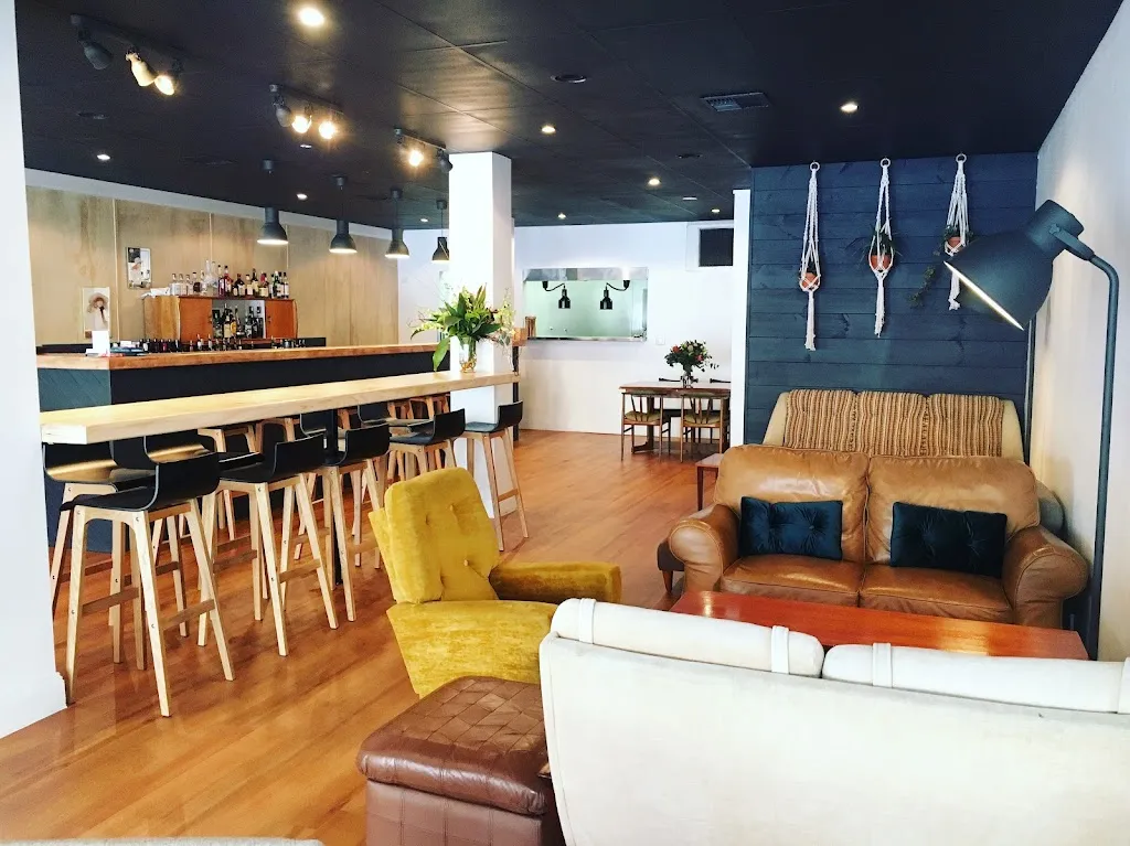 sip. cocktail bar & eatery restaurant in Buronga