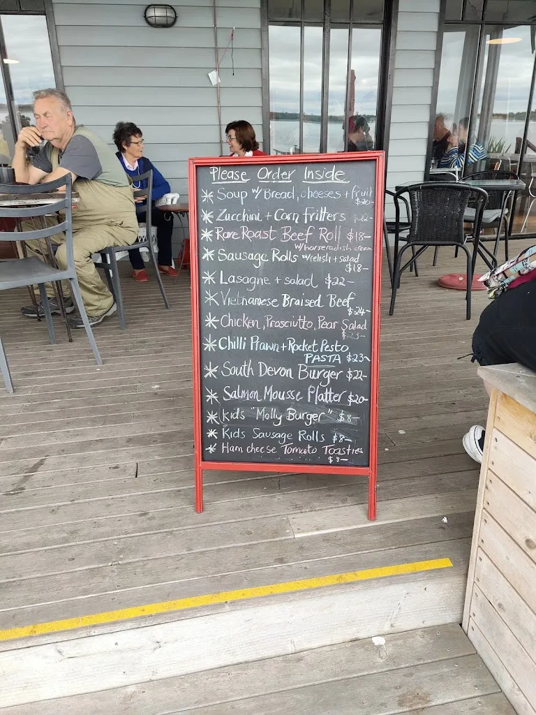 Menu_Lake Edge Cafe_Deakin_image_old_3