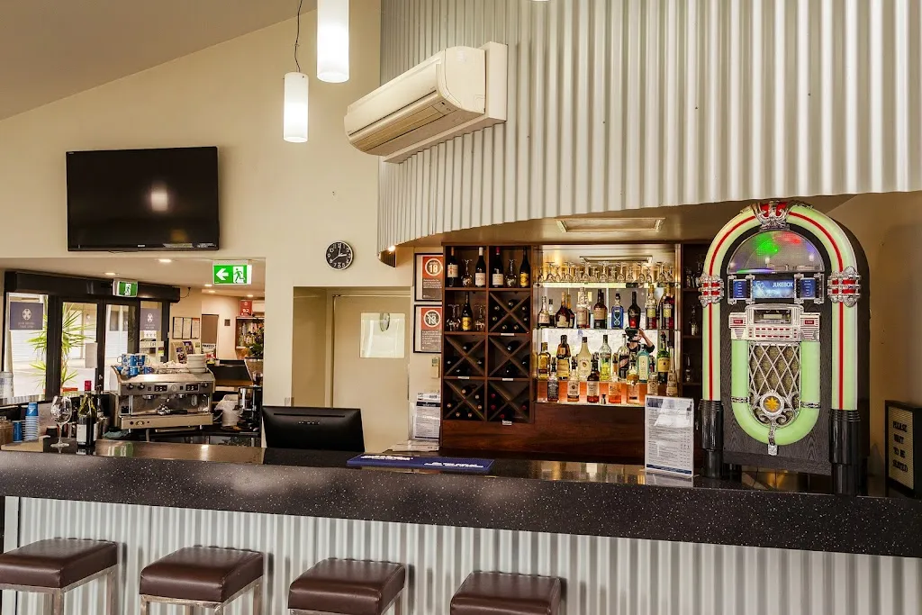 Station restaurant_Cabonne_slider_image_2