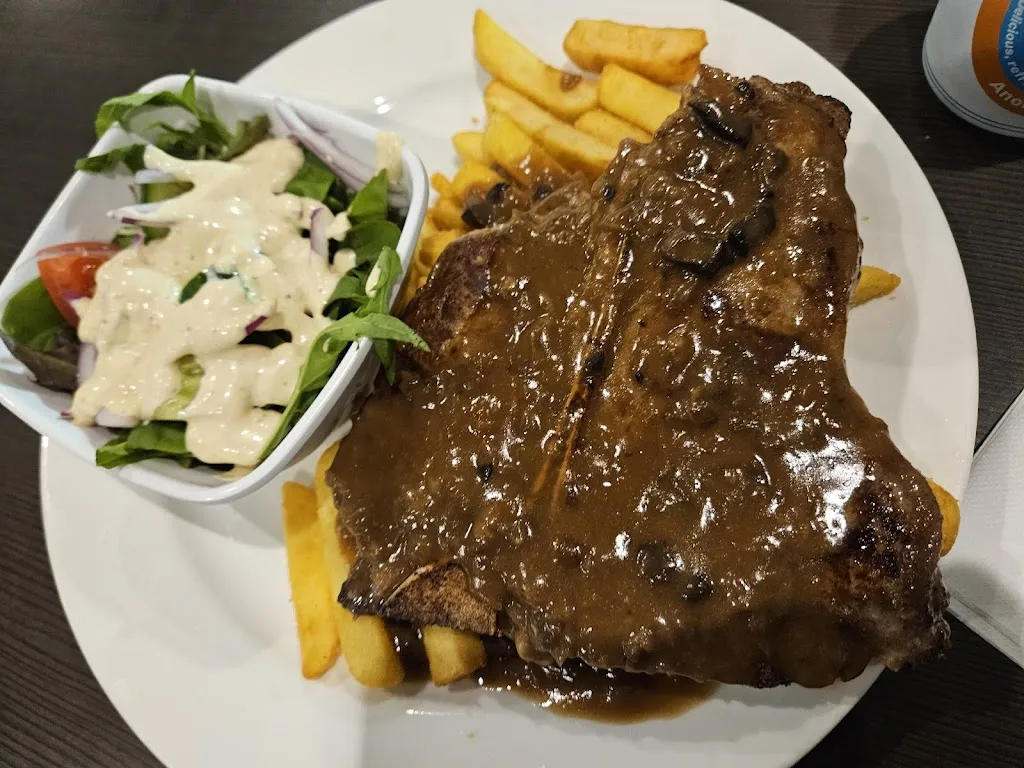 Karol Boratynski_No.9 Steak_Caddens_review