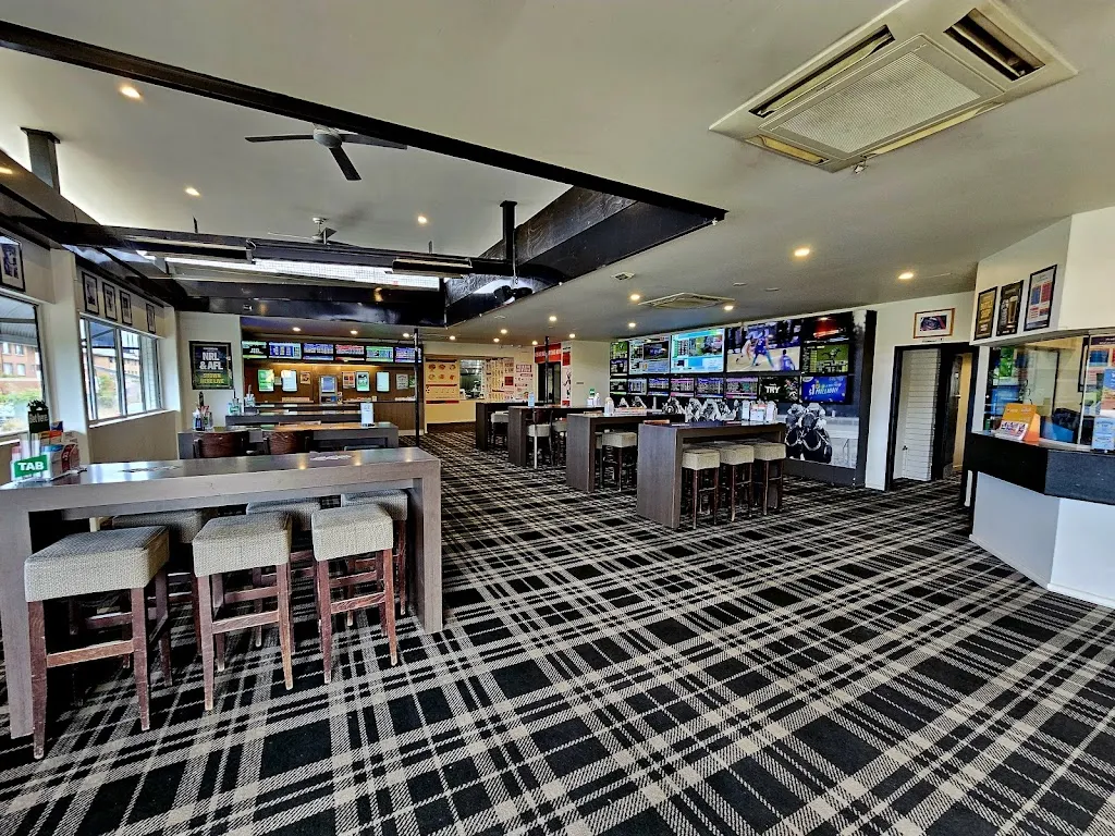 No.9 Steak restaurant in Caddens