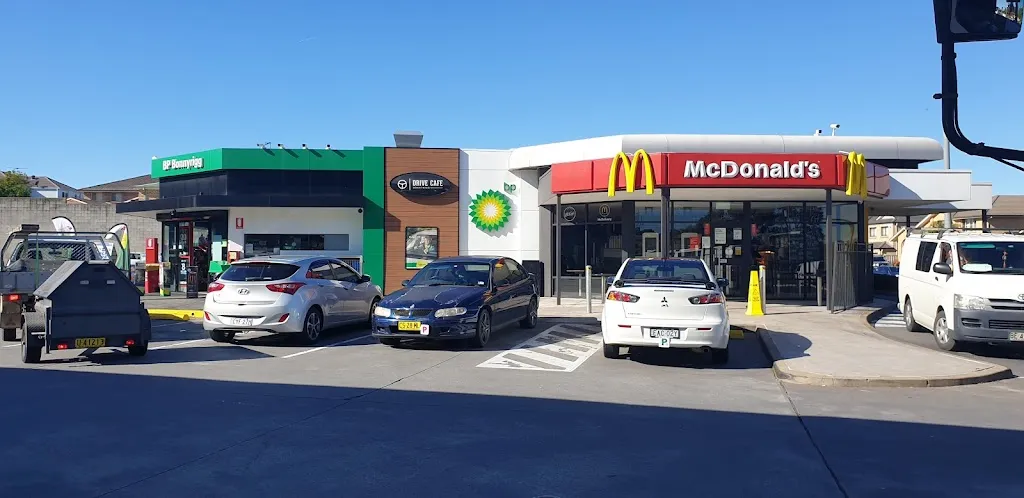 McDonald's Bonnyrigg Heights restaurant in Cabramatta West