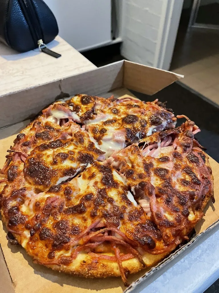 Hay Pizza Bar_Carrathool_slider_bild_3