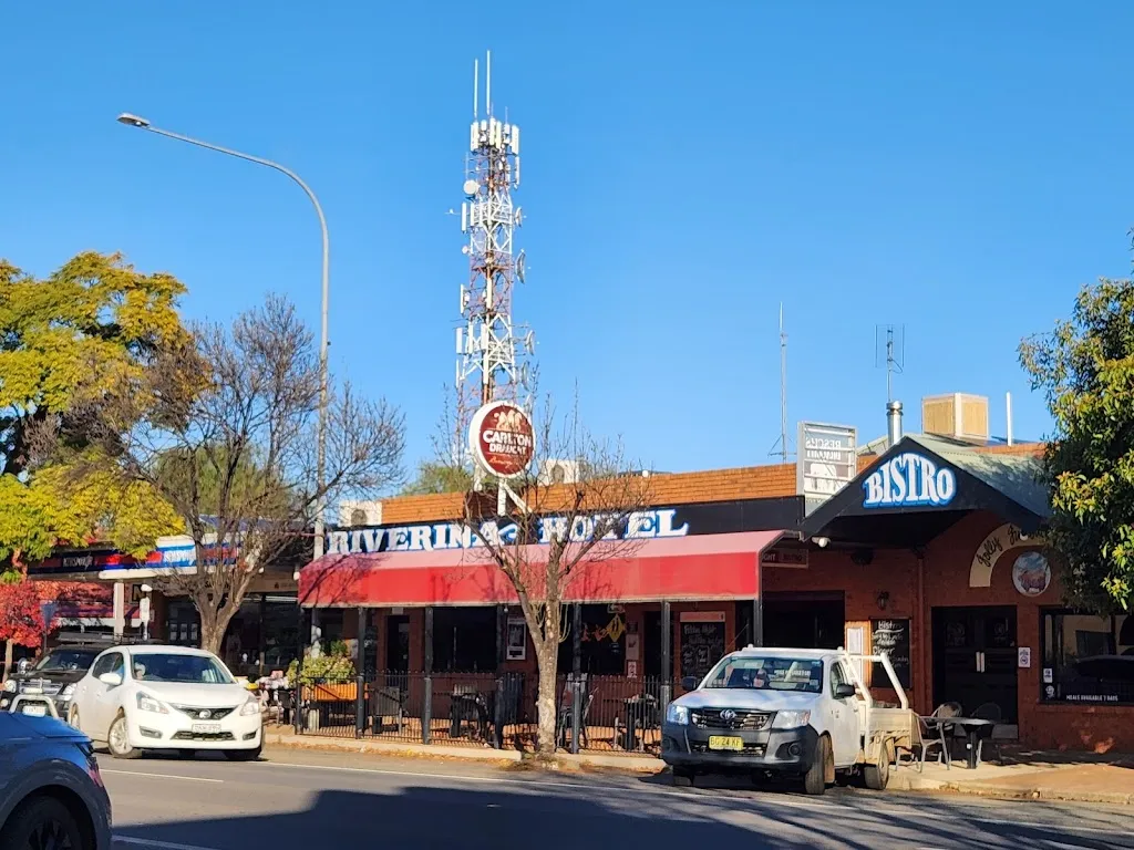 Riverina Hotel restaurant in Carrathool