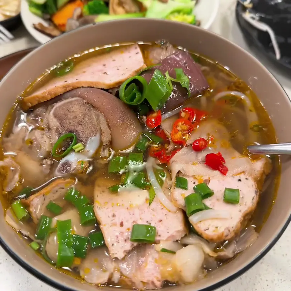 Thuan An_Carlton_slider_bild_2