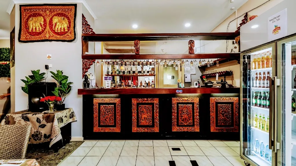 Taj Curry_Casuarina_slider_bild_1