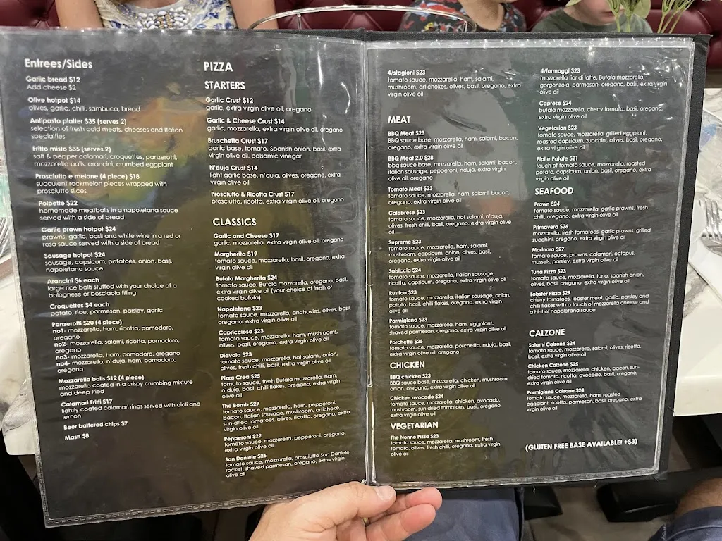 Menu_CREA_Catherine Field_image_old_1