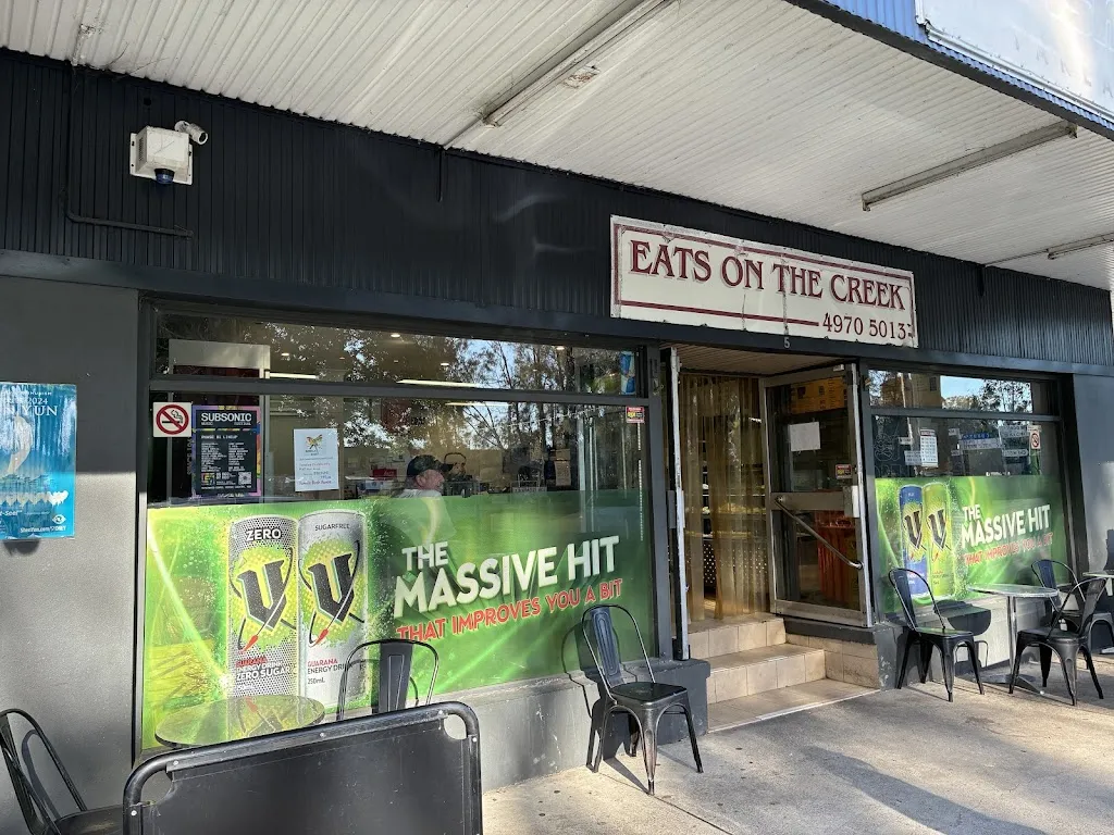 Eats on the Creek restaurant in Caves Beach