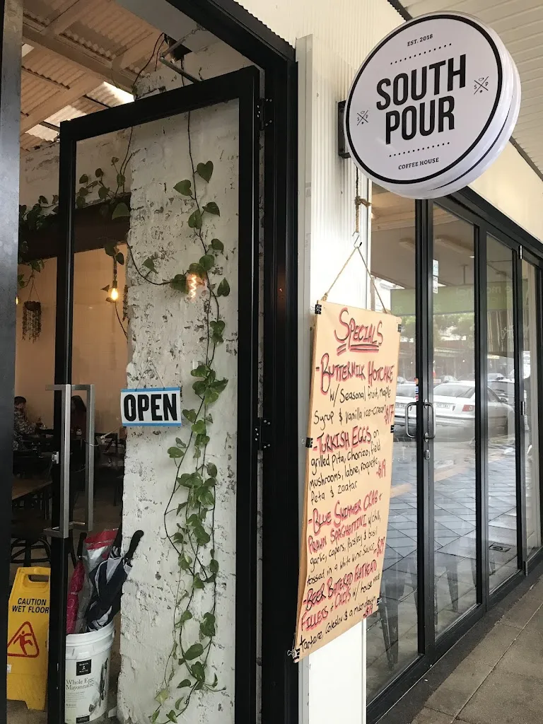 South Pour Sydney restaurant in Connells Point