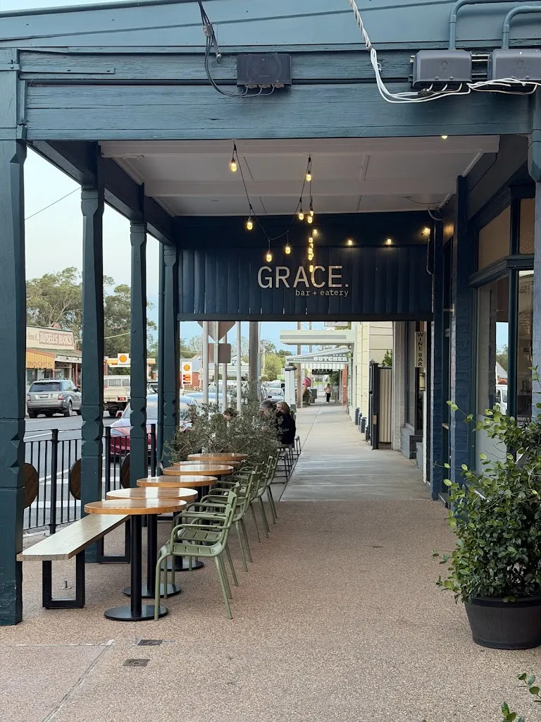 GRACE. bar + eatery_Corowa_slider_image_1