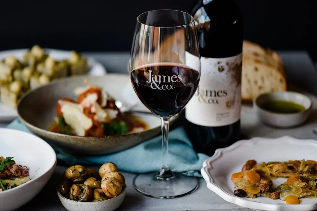 GRACE. bar + eatery_Corowa_slider_image_2