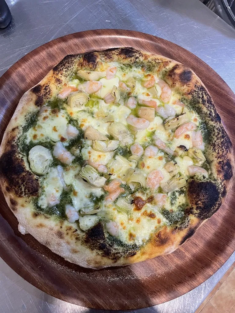 Blue Moon Pizza_Corlette_slider_bild_3