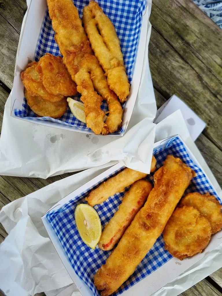 Salt Mine Fish & Chips_Corlette_slider_image_2