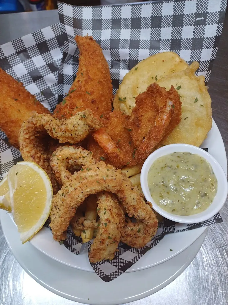 French Fryz Narooma restaurant in Dalmeny