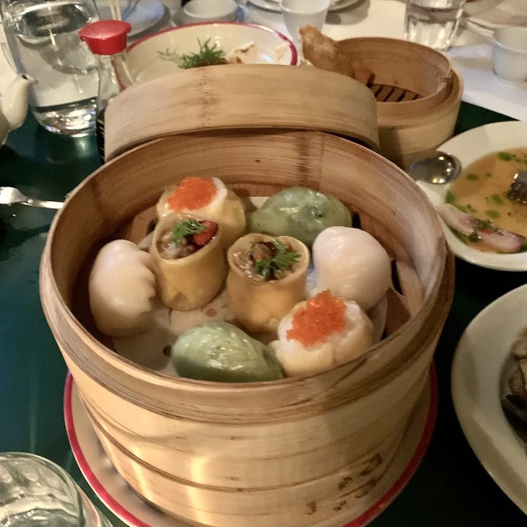 Sam Hungry_Queen Chow Narooma_Dalmeny_review
