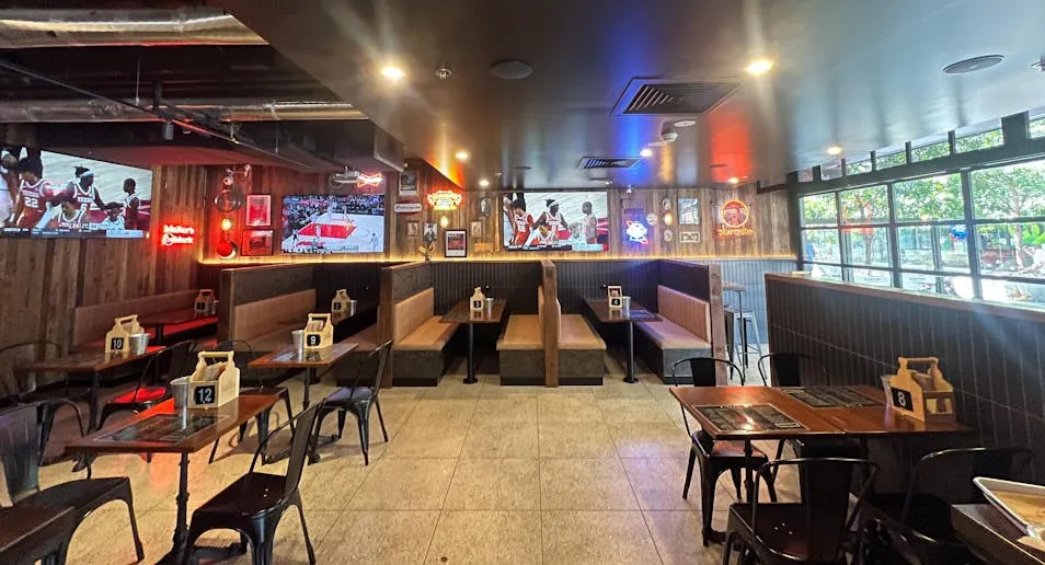 WingMill restaurant in Dee Why