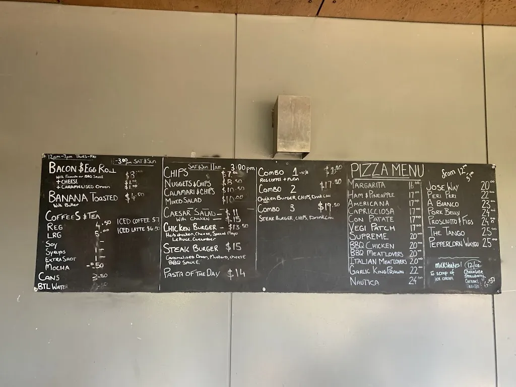 Menu_Amoretti's Abbotsbury_Edensor Park_image_old_1