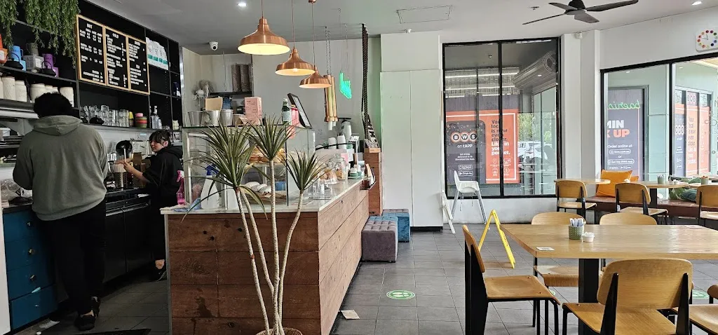 Mili & Co. Cafe_Edensor Park_slider_bild_1