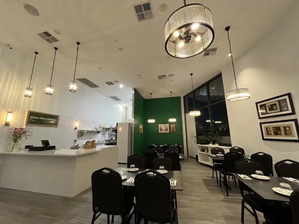 Khao Thai Alkimos restaurant in Eglinton