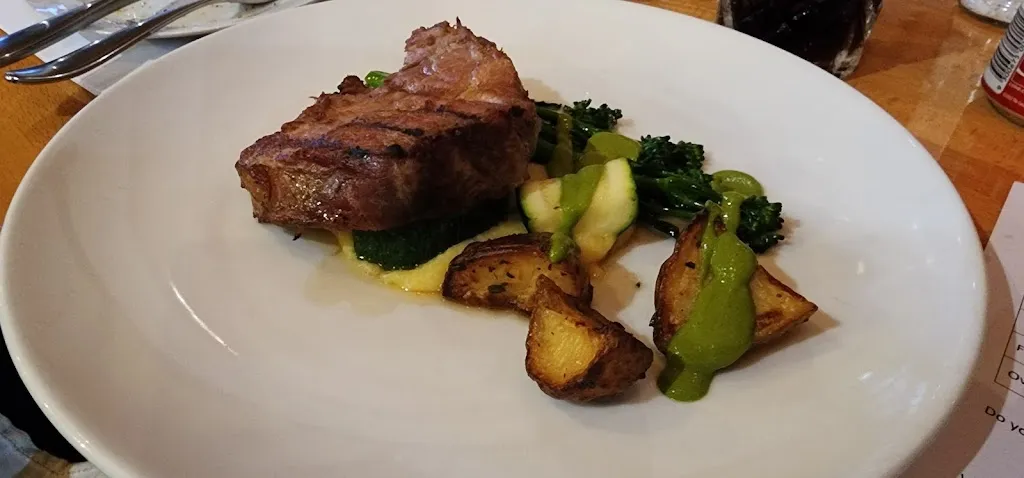 Howard Fan_Limone Dining_Griffith_review