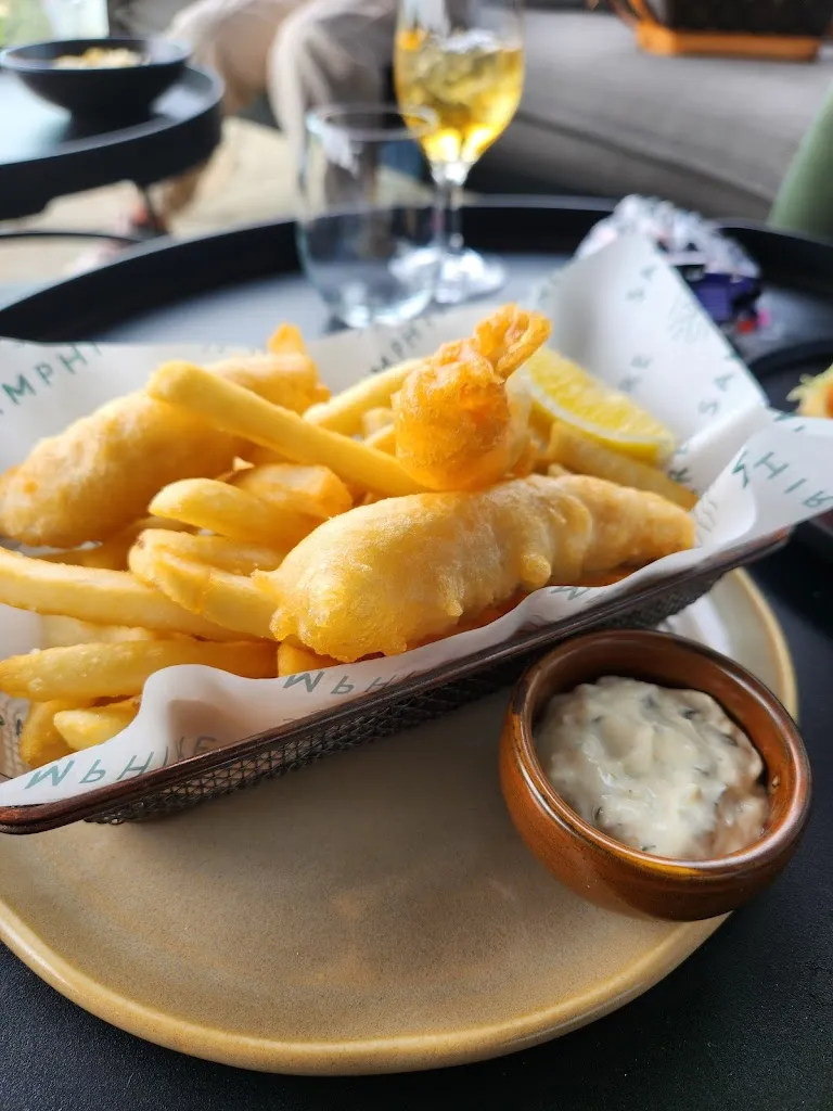 Bar & Lounge at RACV Cape Schanck restaurant in Flinders
