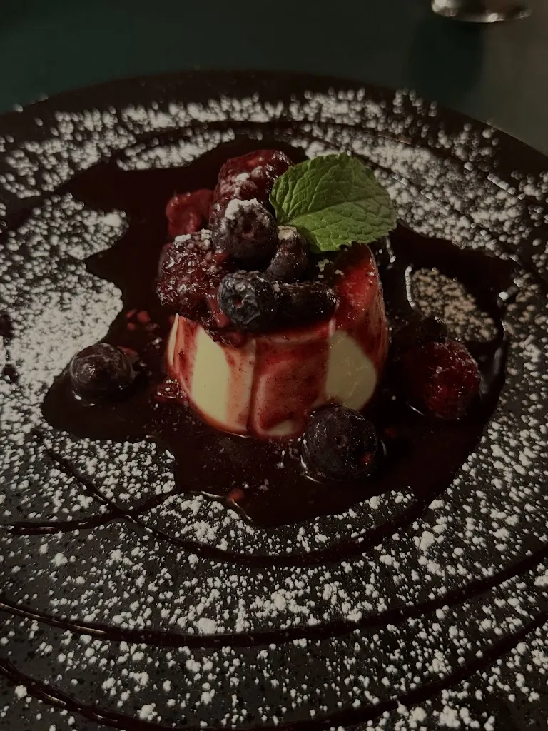 La Scala Restaurant_Griffith_slider_bild_3