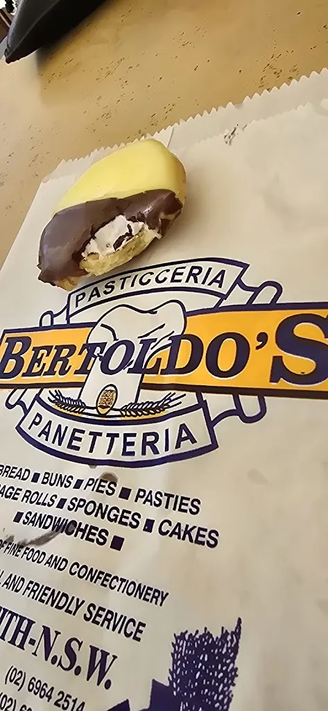 Menu_Bertoldo's_Griffith_image_old_2