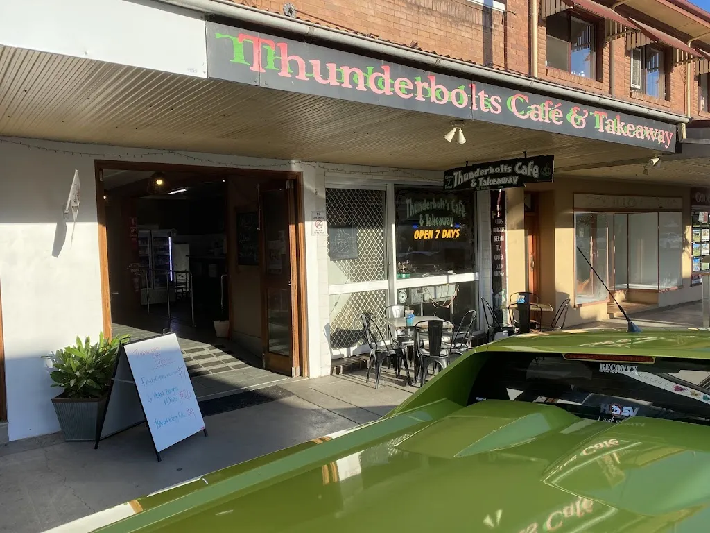 Thunderbolts Kebabs & Takeaway restaurant in Gloucester