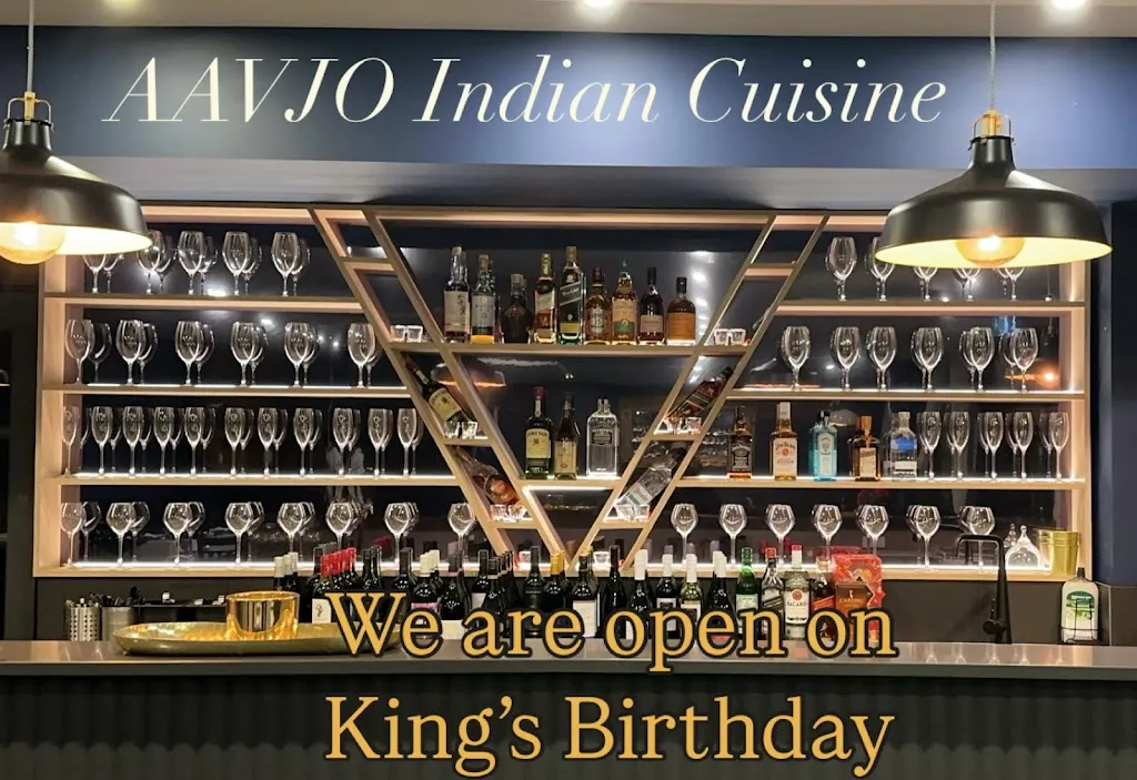Aavjo Indian Cuisine restaurant in Barton