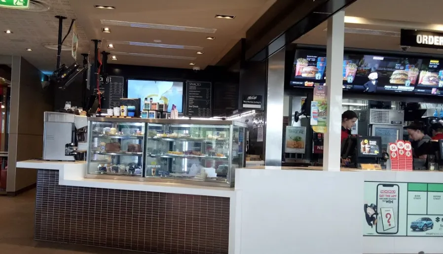 McDonald's Tuggeranong restaurant in Gilmore