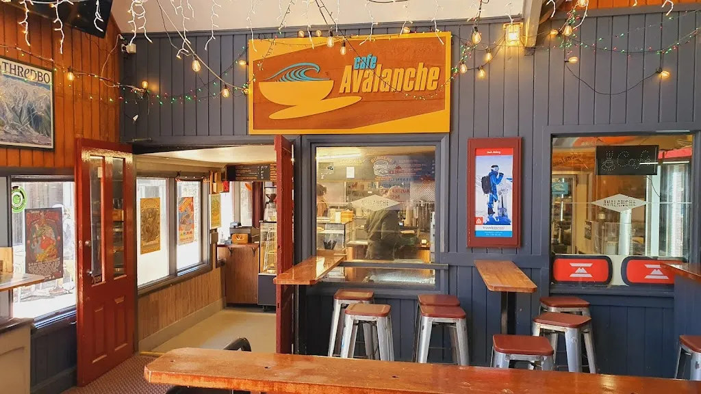 Avalanche Cafe_Jindabyne_slider_image_1